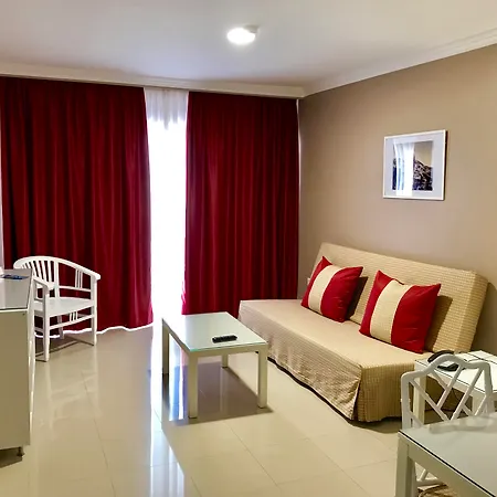La Quinta Park Отель