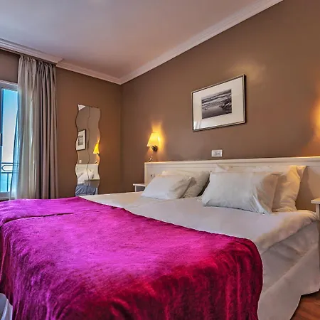 Szálloda La Quinta Park 4*