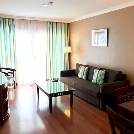 Szálloda La Quinta Park 4*