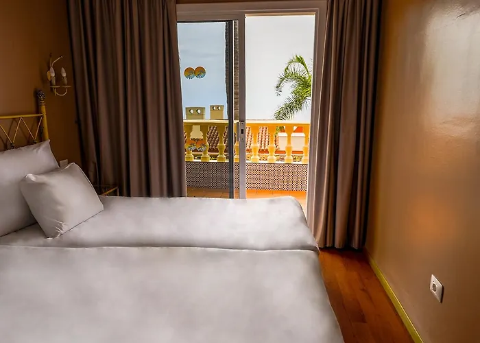 La Quinta Park Отель 4*