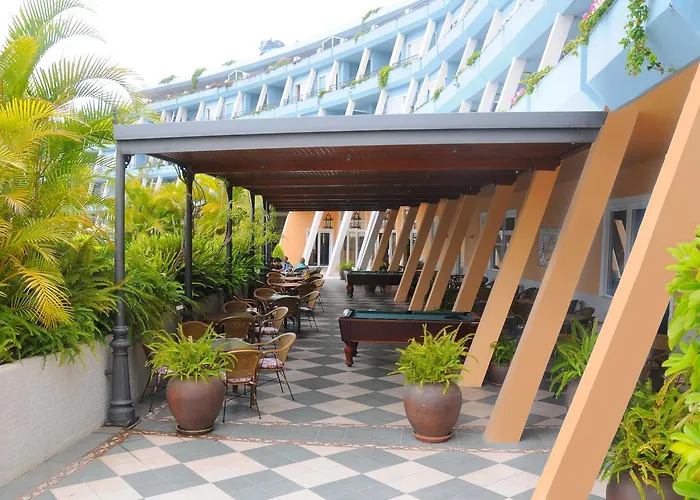 La Quinta Park Отель 4*