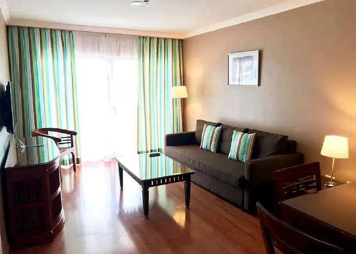 Отель La Quinta Park 4*